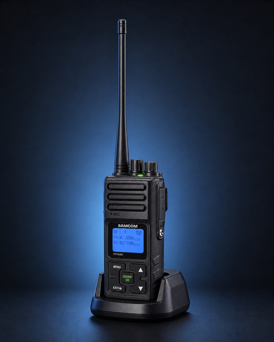 One Samcom FPCN30A radio standing in its charging dock